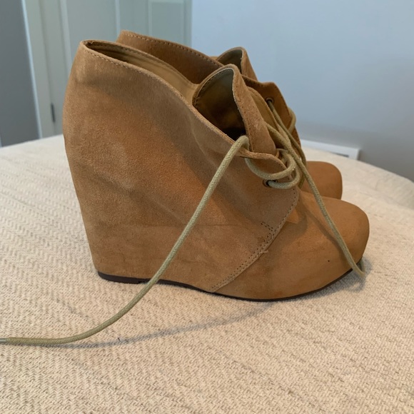 Wedge Booties Size 7 - Picture 4 of 6